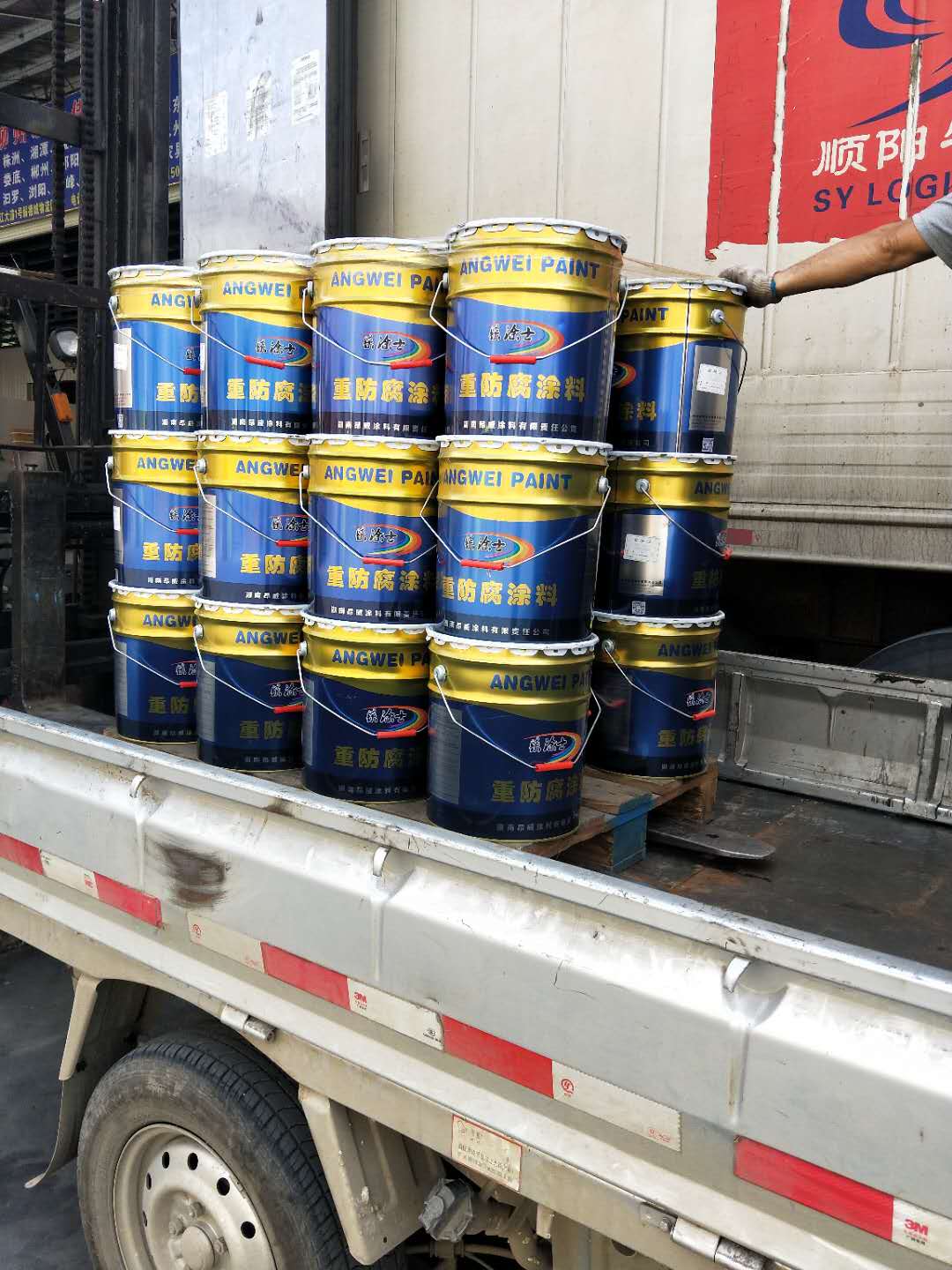 氟碳漆發貨