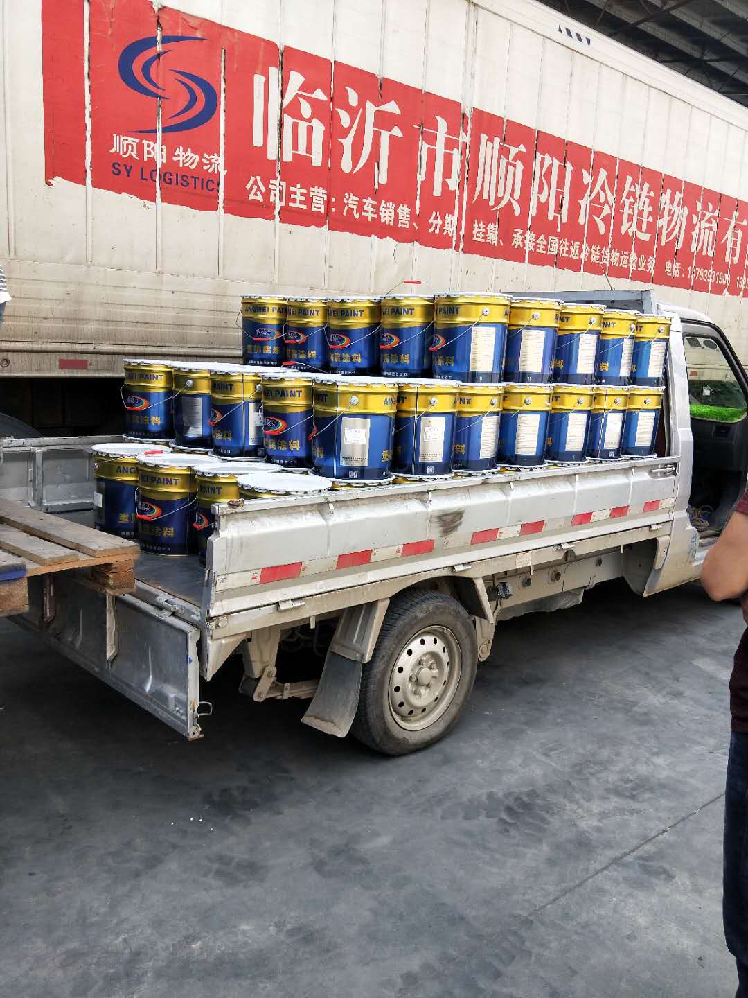 氟碳漆發貨
